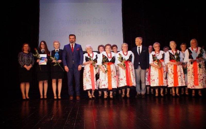 Nagrodzeni podczas Powiatowej Gali Kultury i Sportu - InfoBrzeszcze.pl