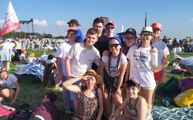 Młodzież z dekanatu jawiszowickiego na spotkaniu 'LEDNICA 2000' - InfoBrzeszcze.pl