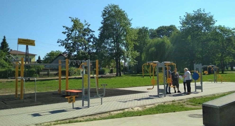W Parku Miejskim można już ćwiczyć - InfoBrzeszcze.pl
