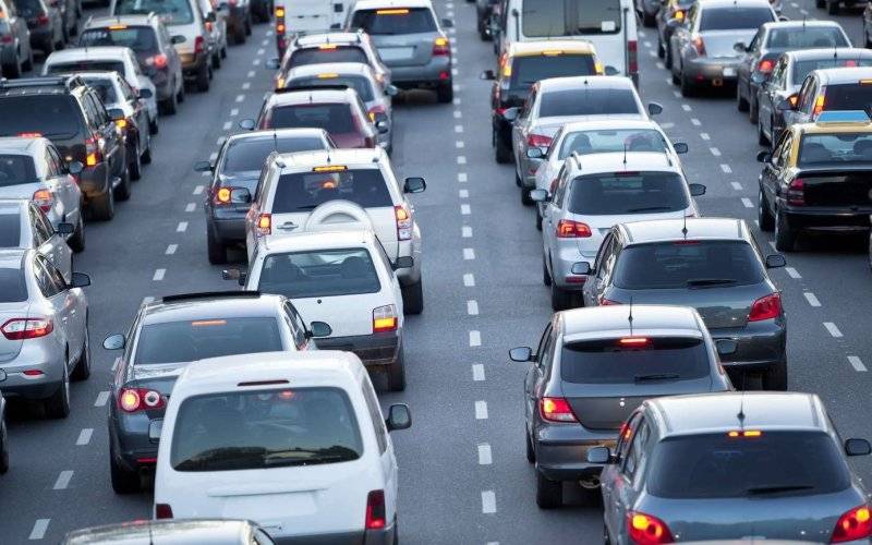 Korytarz życia i jazda na suwak będą obowiązkiem kierowców - InfoBrzeszcze.pl