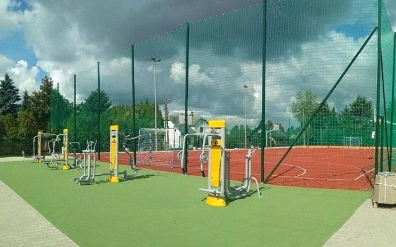 Gminne boiska otwarte dla wszystkich miłośników sportu - InfoBrzeszcze.pl