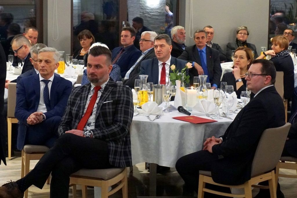 Zarząd Powiatu spotkał się z sołtysami i przewodniczącymi rad osiedlowych - InfoBrzeszcze.pl