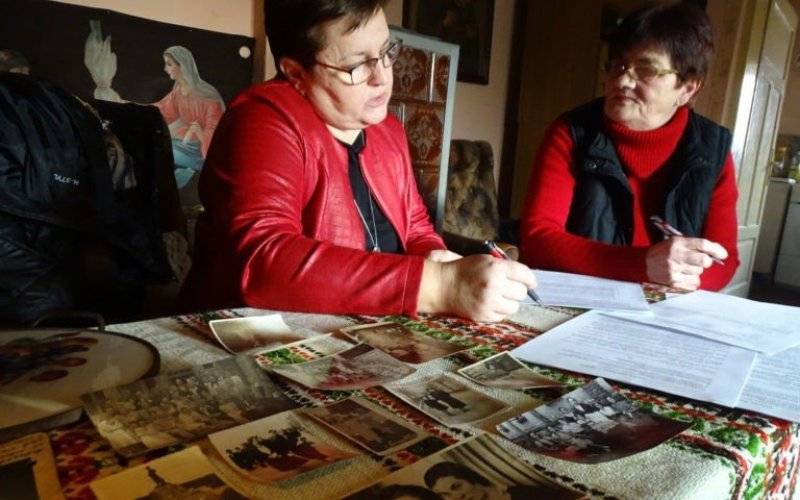 Pamiątki po mieszkance Przecieszyna trafiły do oświęcimskiego Muzum Pamięci - InfoBrzeszcze.pl