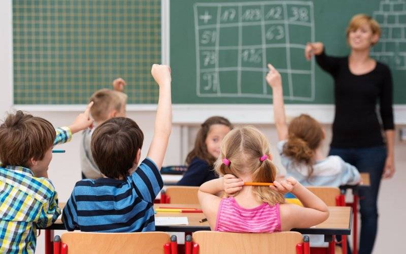 Od poniedziałku wracają zajęcia dla uczniów klas 1-3 - InfoBrzeszcze.pl