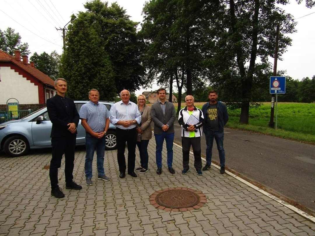 Kolejne inwestycje remont ulicy Bór oraz Budy - InfoBrzeszcze.pl