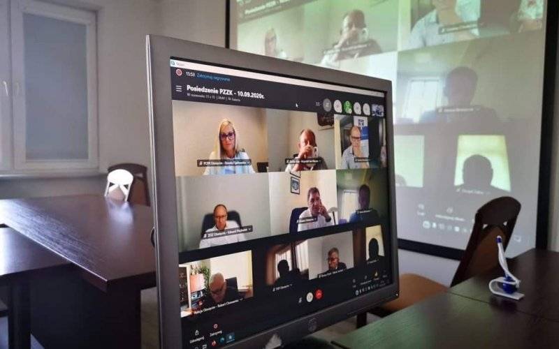 Posiedzenie Powiatowego Zespołu Zarządzania Kryzysowego - InfoBrzeszcze.pl