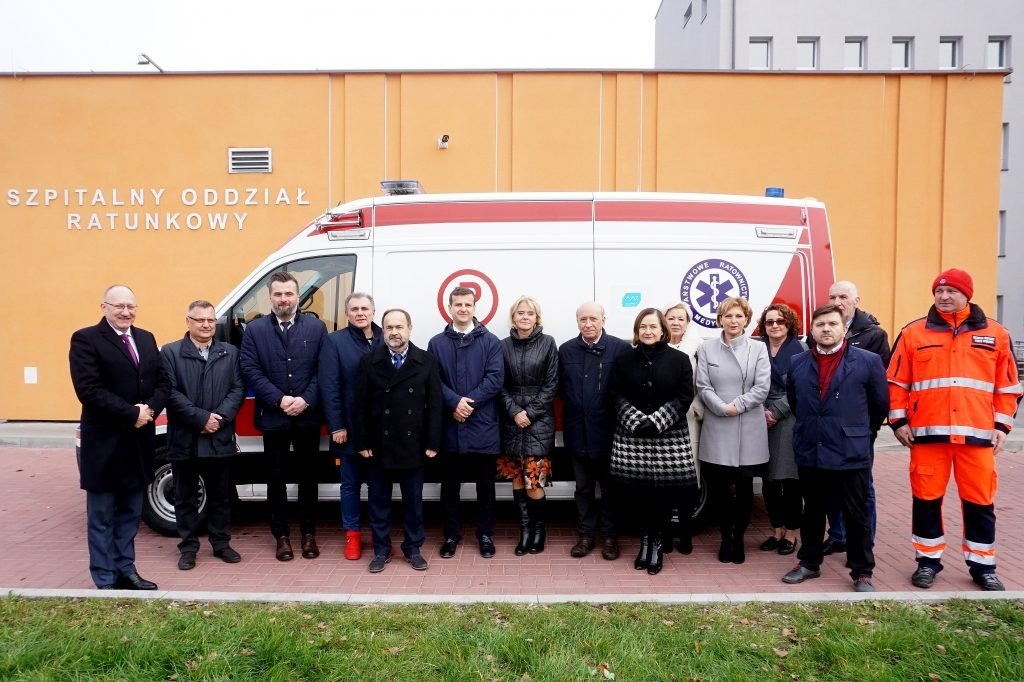 Starostwo prosi Wojewodę o wydłużenie czasu pracy Zespołu Ratownictwa stacjonującego w Brzeszczach - InfoBrzeszcze.pl