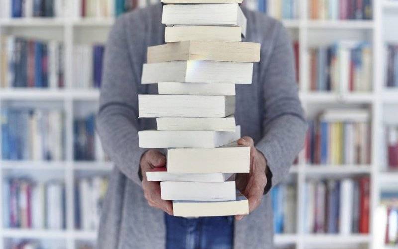 Biblioteka kontra pandemia. Rusza akcja 'Książka na wynos' - InfoBrzeszcze.pl