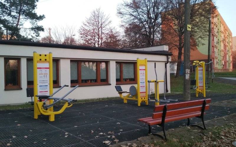Kolejna zewnętrzna siłownia oddana do użytku - InfoBrzeszcze.pl