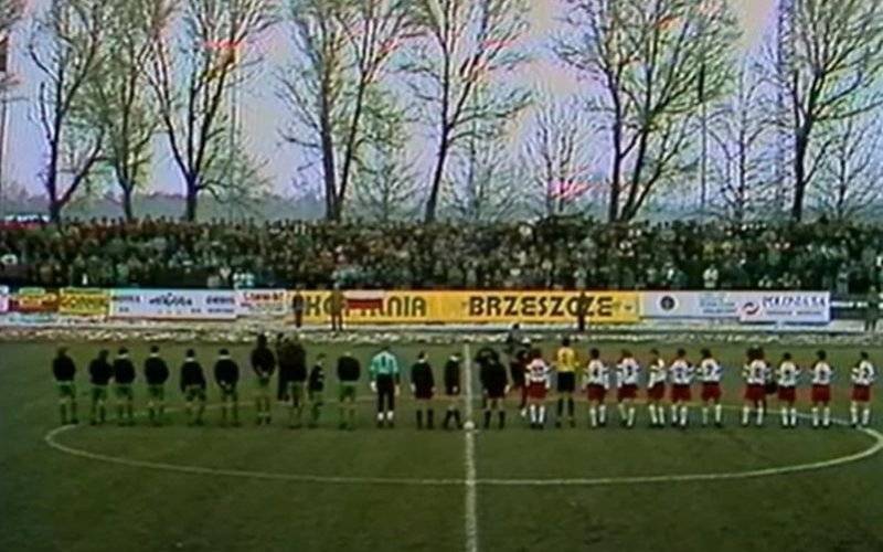 28 lat temu "Biało-czerwoni" rozegrali mecz na stadionie Górnika Brzeszcze - InfoBrzeszcze.pl