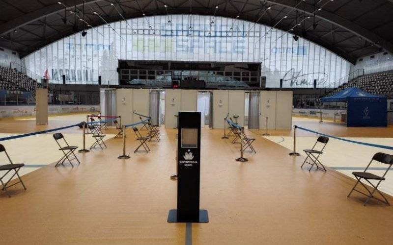 Oświęcimskie Centrum Szczepień gotowe na przyjęcie pierwszych pacjentów - InfoBrzeszcze.pl