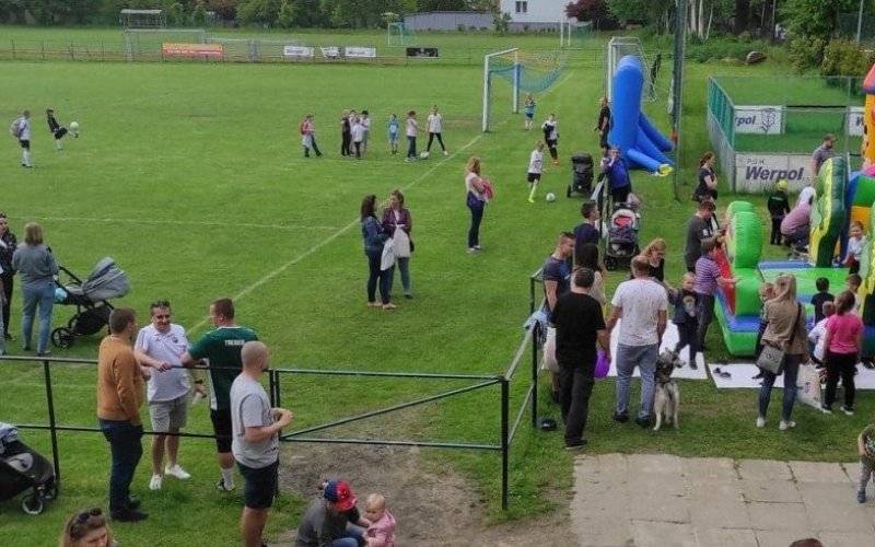 LKS nie zapomniał o Dniu Dziecka - InfoBrzeszcze.pl