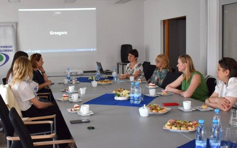 Spotkanie pełnomocników ds. współpracy z organizacjami pozarządowymi - InfoBrzeszcze.pl