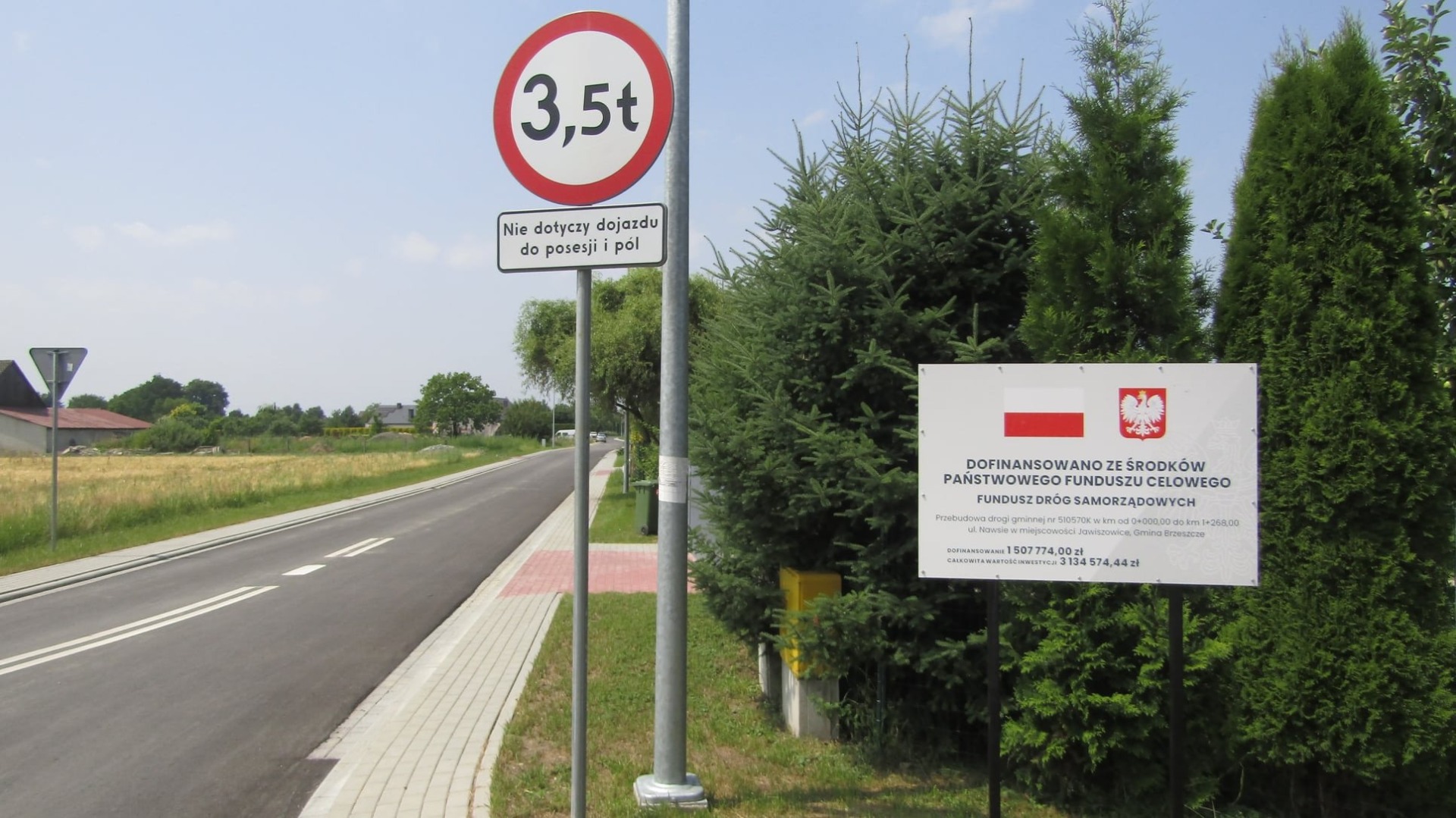 Przebudowa ulicy Nawsie w Jawiszowicach zakończona - InfoBrzeszcze.pl