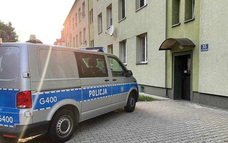 Atak nożownika w Oświęcimiu. Poszkodowany nastolatek w Szpitalu - InfoBrzeszcze.pl