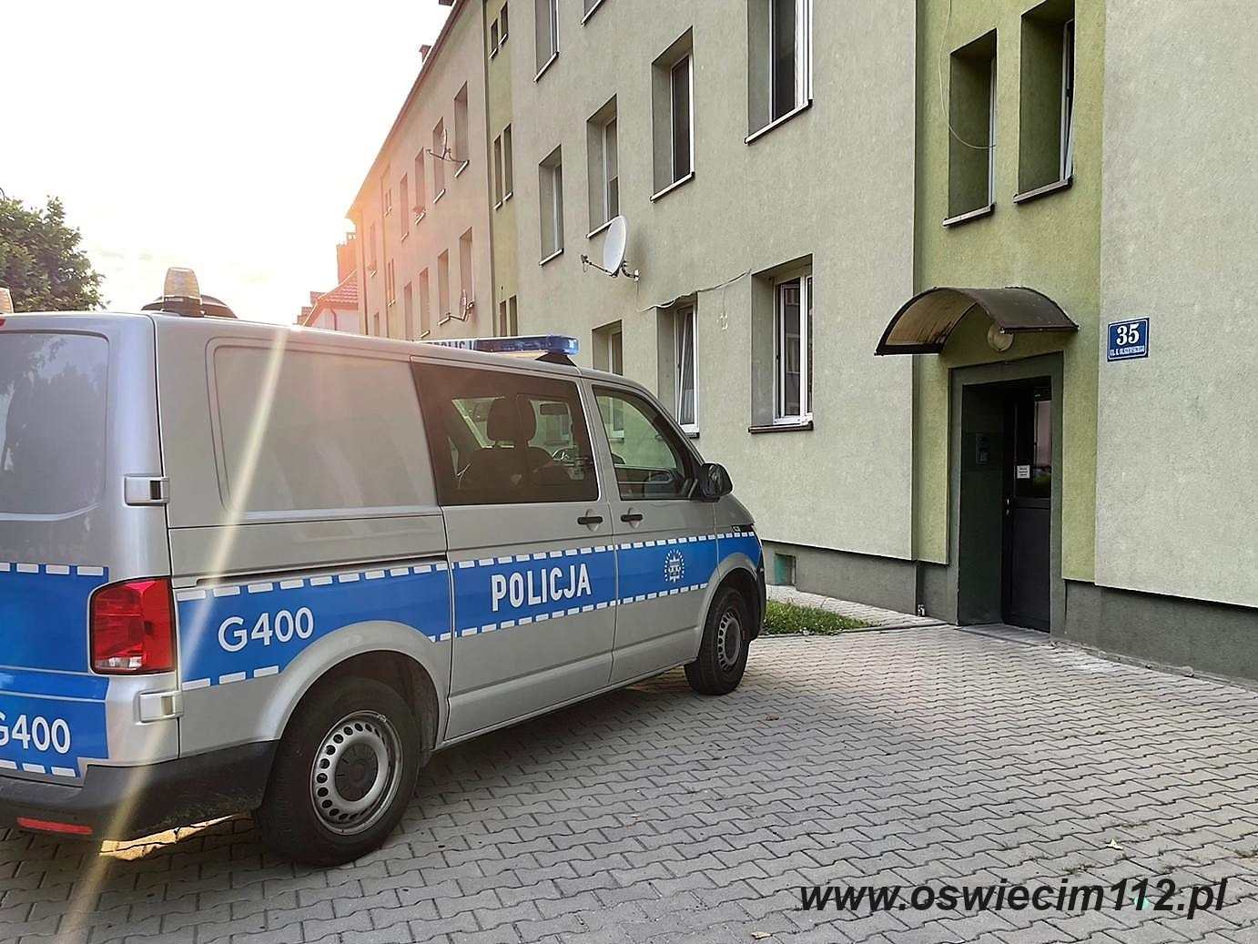 Atak nożownika w Oświęcimiu. Poszkodowany nastolatek w Szpitalu - InfoBrzeszcze.pl