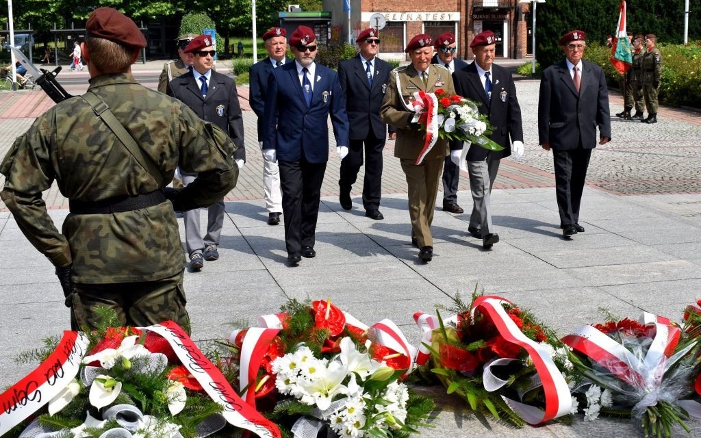 Święto Wojska Polskiego i 101. rocznica Bitwy Warszawskiej - InfoBrzeszcze.pl