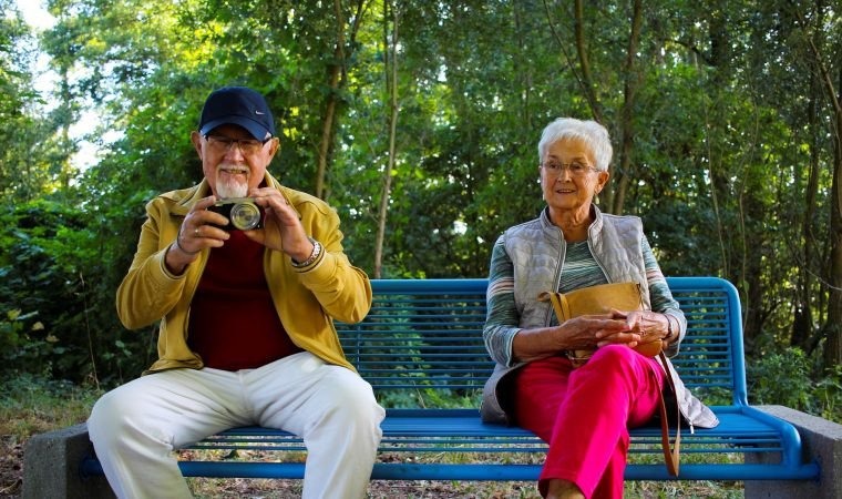 Zgłoś kandydata do nagrody Seniorki i Seniora Roku - InfoBrzeszcze.pl