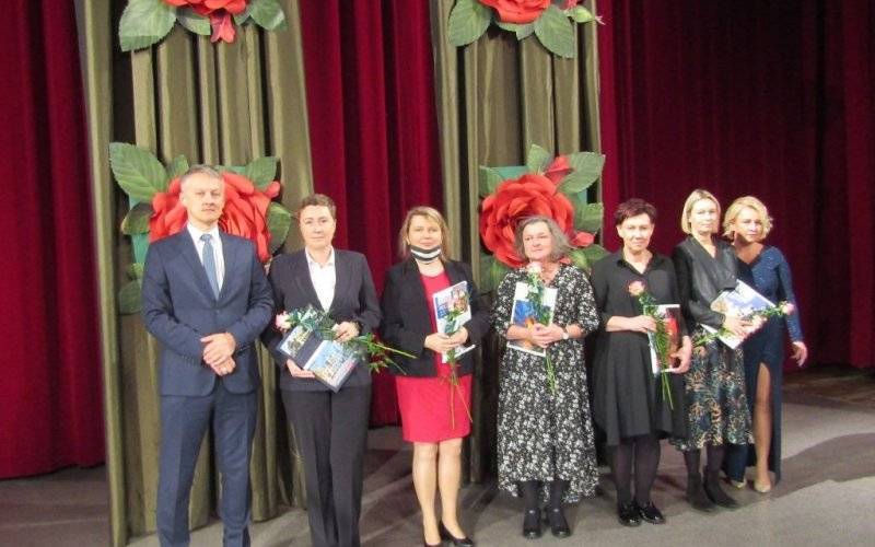 Gala z okazji Dnia Edukacji Narodowej - InfoBrzeszcze.pl