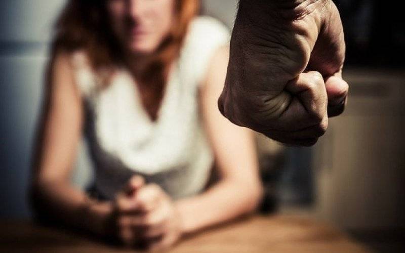 Prokuratura Rejonowa w Oświęcimiu postawiła zarzuty znęcania się nad żoną i dziećmi 42 – letniemu mieszkańcowi Brzeszcz - InfoBrzeszcze.pl