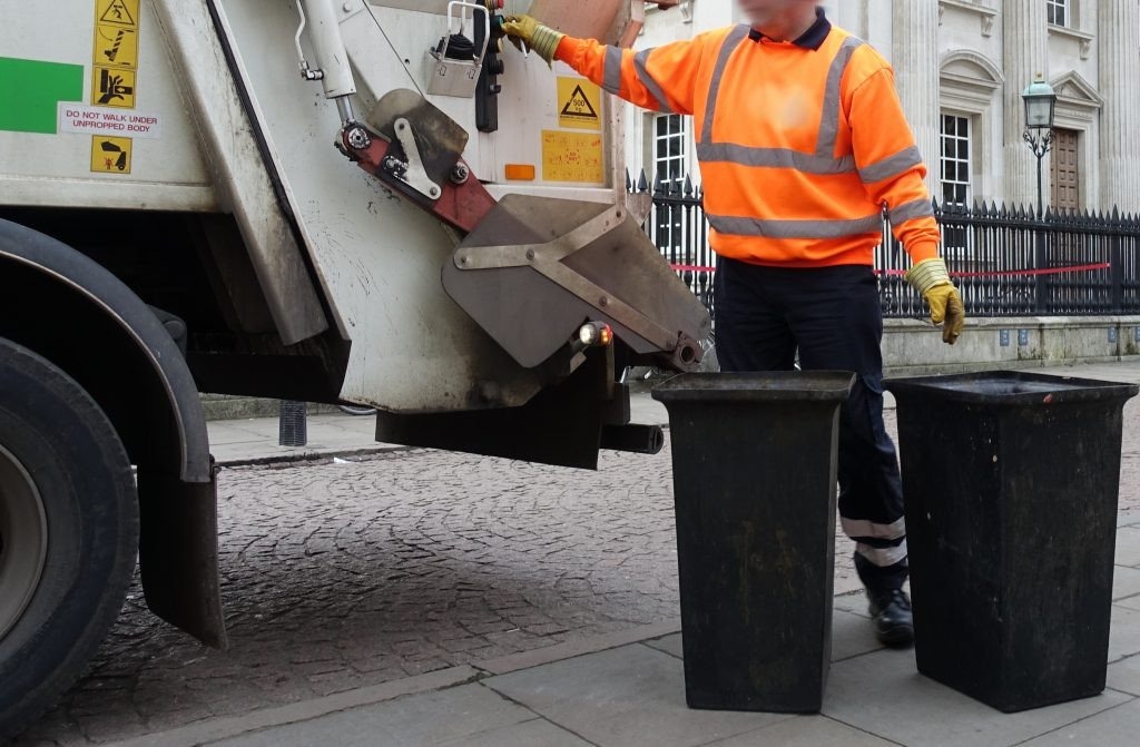 Nowe stawki opłat za odbiór śmieci - InfoBrzeszcze.pl