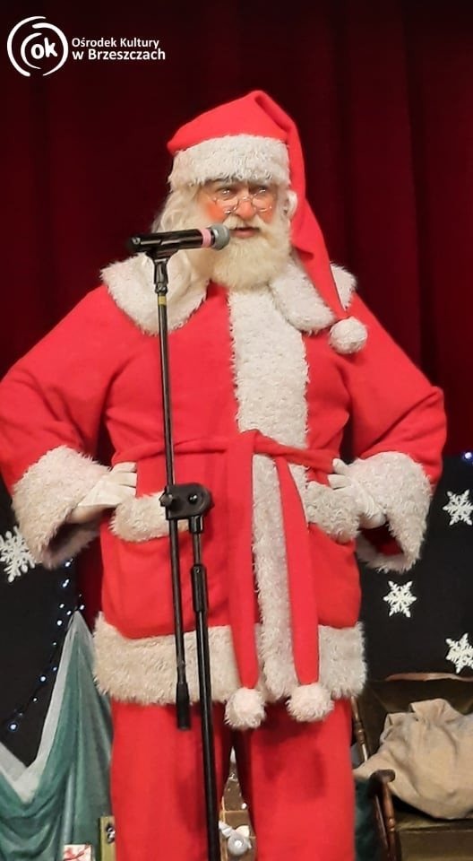 Święty Mikołaj odwiedził Ośrodek Kultury - InfoBrzeszcze.pl