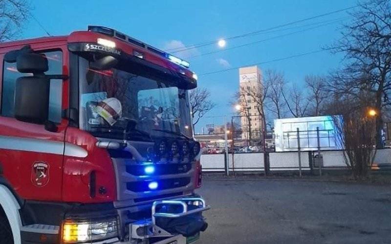 Wiatr nie odpuszcza. Pracowity dzień strażaków w gminie Brzeszcze - InfoBrzeszcze.pl