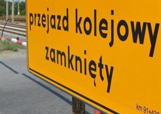Remont przejazdu kolejowego na ul. Budy - InfoBrzeszcze.pl