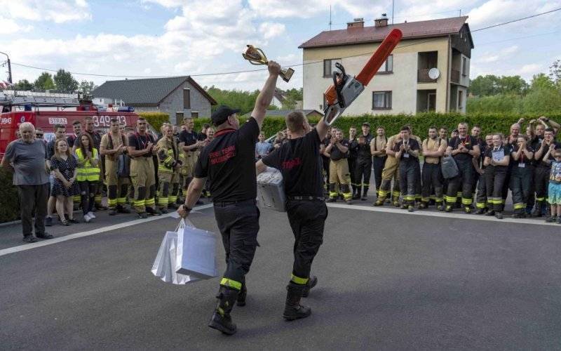 OSP Brzeszcze wygrywa manewry ratownicze w Hecznarowicach - InfoBrzeszcze.pl