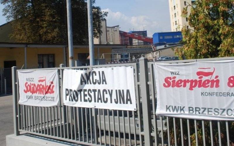 Koniec protestu- górnicy otrzymają „wyrównanie inflacyjne” - InfoBrzeszcze.pl