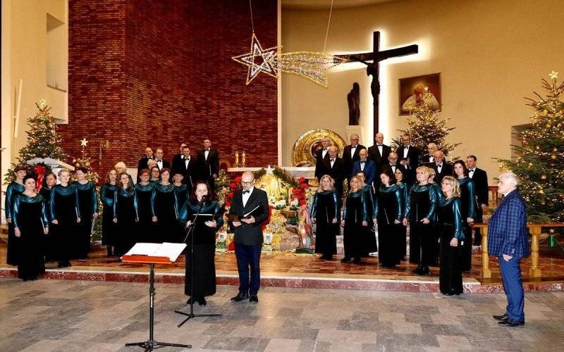 Jubileusz 30-lecia chóru "Canticum Novum" - InfoBrzeszcze.pl
