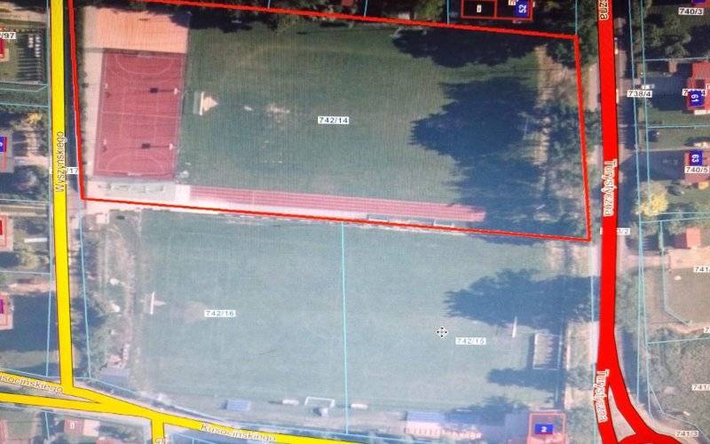 Zakaz korzystania z boisk w Jawiszowicach w godzinach nocnych - decyzja Sądu Okręgowego w Krakowie - InfoBrzeszcze.pl