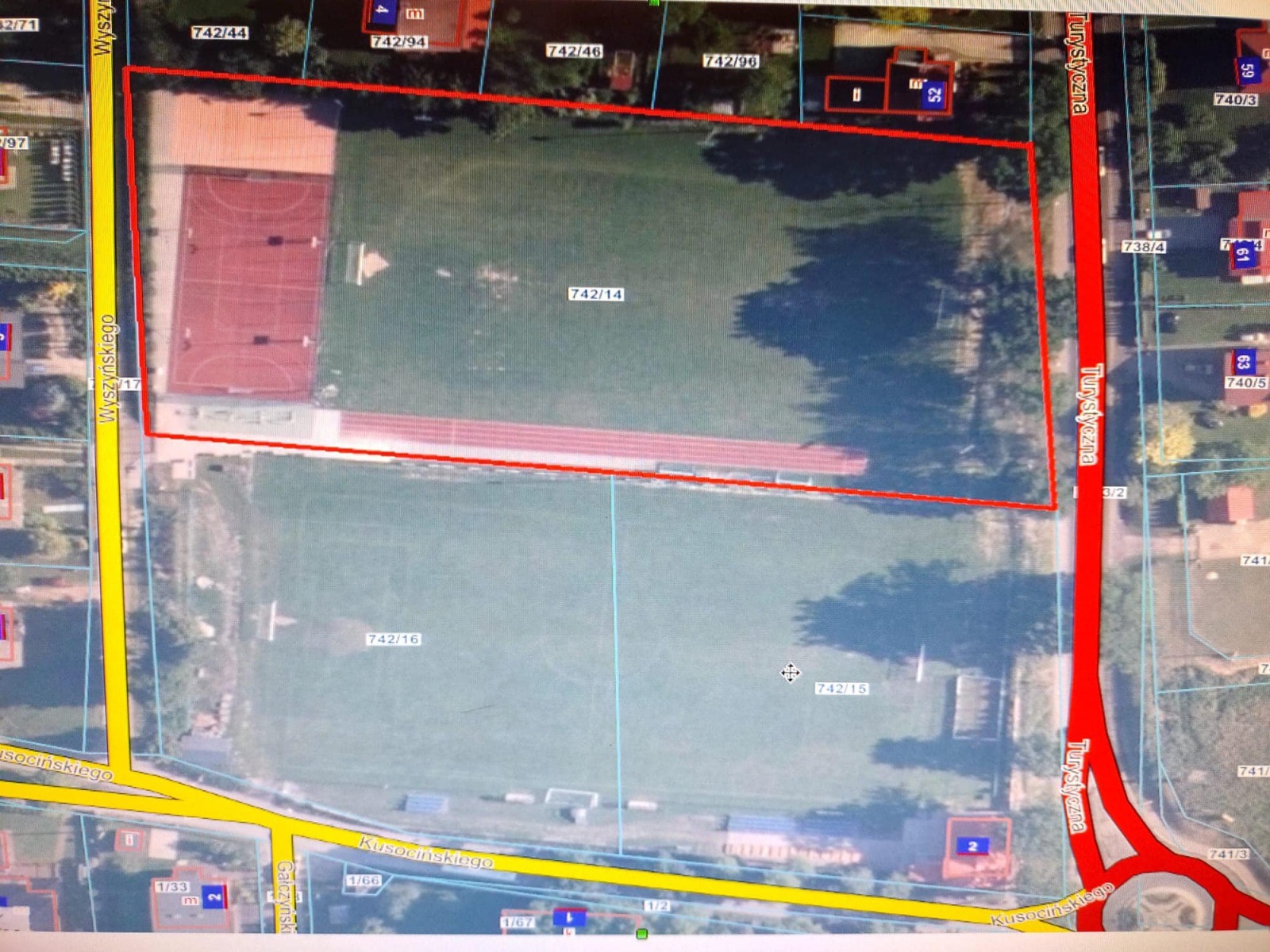 Zakaz korzystania z boisk w Jawiszowicach w godzinach nocnych - decyzja Sądu Okręgowego w Krakowie - InfoBrzeszcze.pl