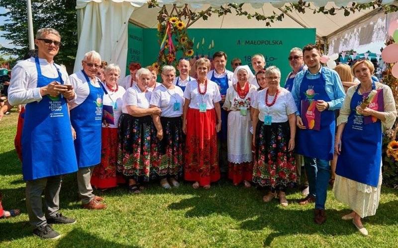 Smacznie, pysznie, radośnie i kolorowo w Brzeszczach! - InfoBrzeszcze.pl