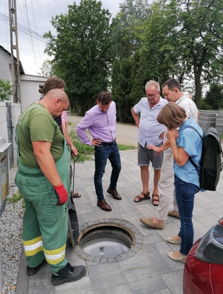 Zakończona budowa kanalizacji w rejonie ul. Wiśniowej - InfoBrzeszcze.pl