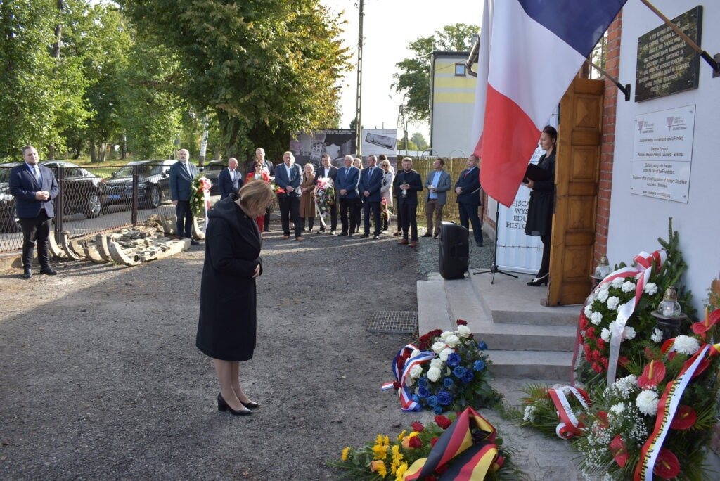 81-rocznica masakry w KL Auschwitz-Birkenau Bor/Budy - InfoBrzeszcze.pl