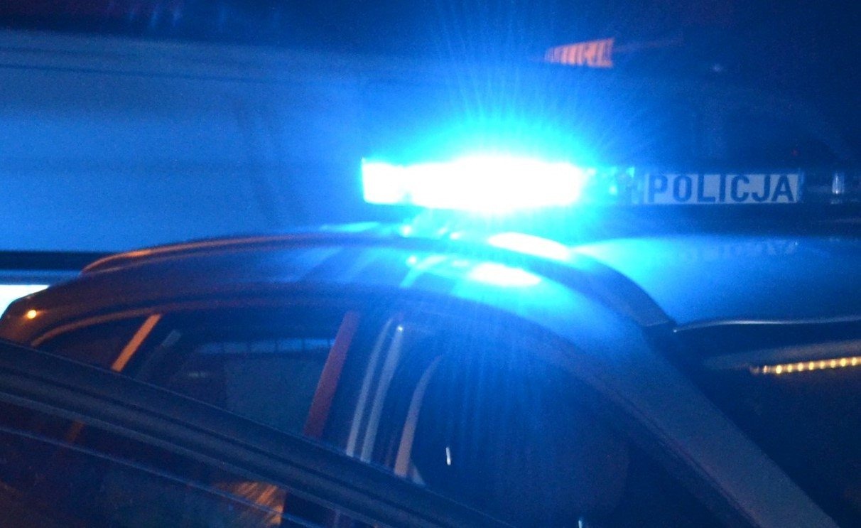 Libacja obcokrajowców zakończyła się uszkodzeniem ciała - InfoBrzeszcze.pl