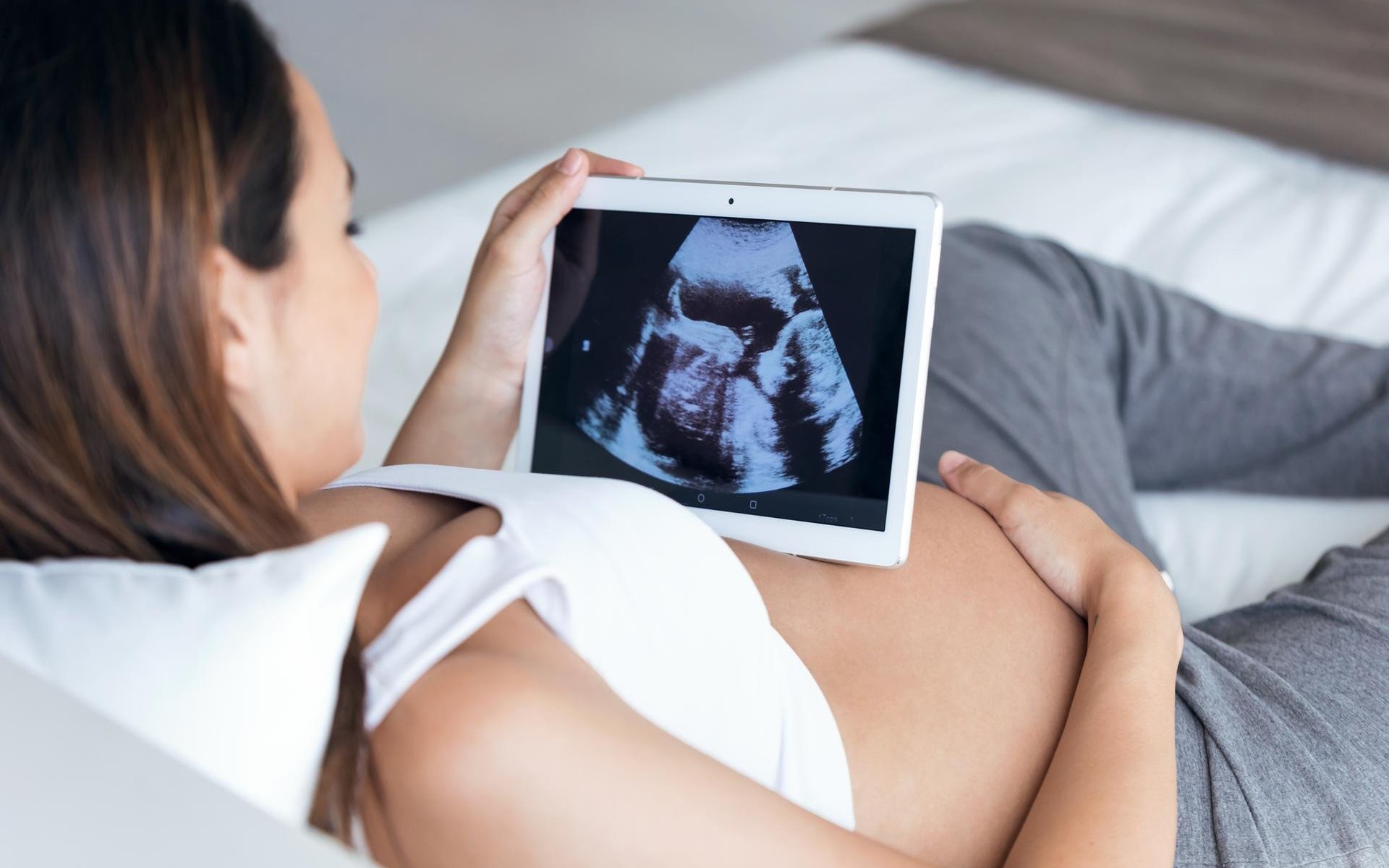 Nabór do Programu polityki zdrowotnej pn. „Wsparcie leczenia niepłodności metodą zapłodnienia pozaustrojowego – in vitro dla mieszkańców powiatu oświęcimskiego w latach 2024 - 2026” w roku 2025 - InfoBrzeszcze.pl