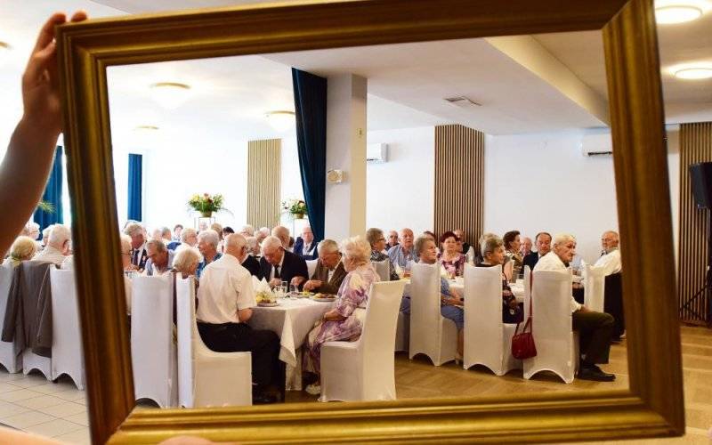 84 pary świętowały jubileusze małżeńskie w Gminie Brzeszcze - InfoBrzeszcze.pl