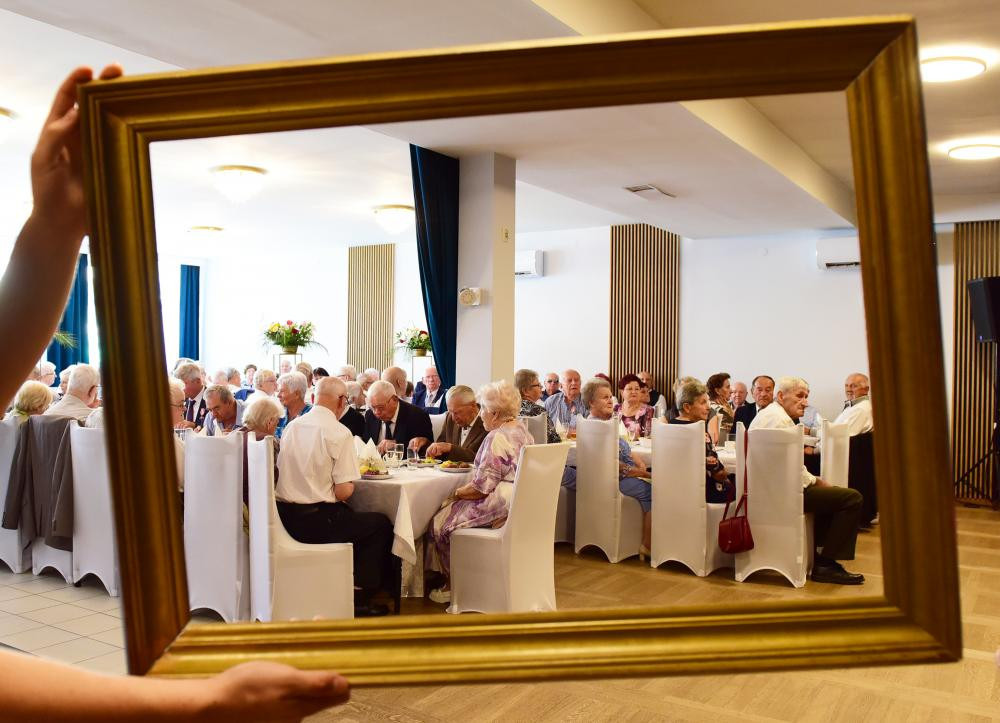 84 pary świętowały jubileusze małżeńskie w Gminie Brzeszcze - InfoBrzeszcze.pl