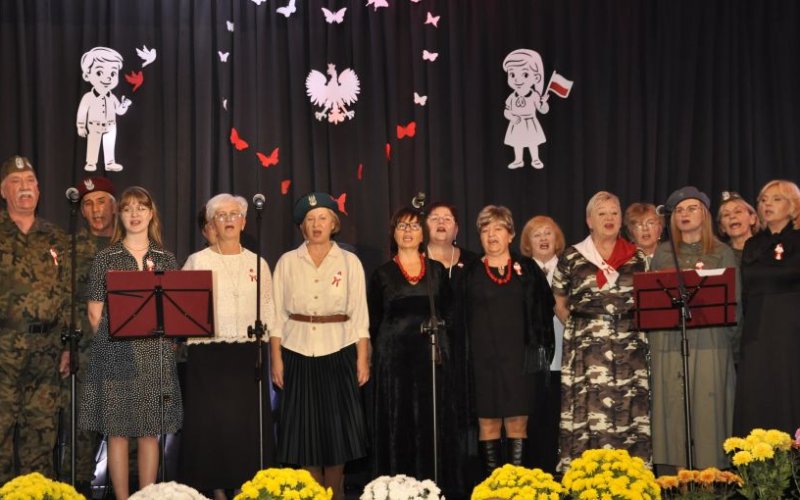 Widowisko patriotyczne „Niepodległość Pieśnią Opowiedziana”