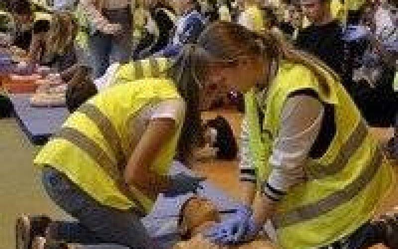 Ratują i uczą ratować