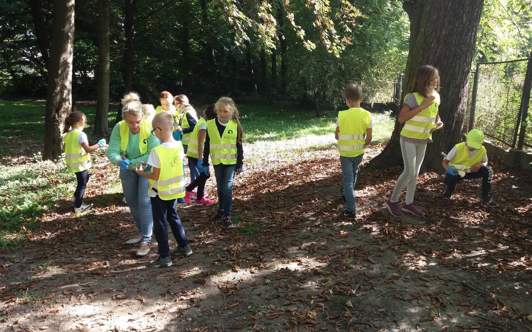 "Sprzątanie Świata" zacznijmy od najbliższej okolicy