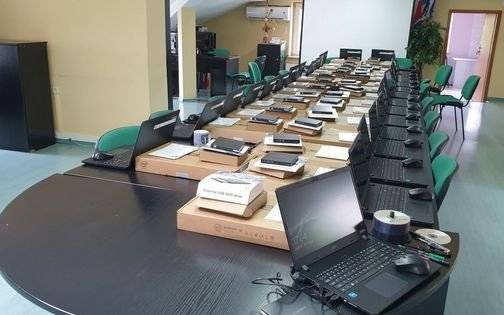 Kolejne laptopy dla uczniów