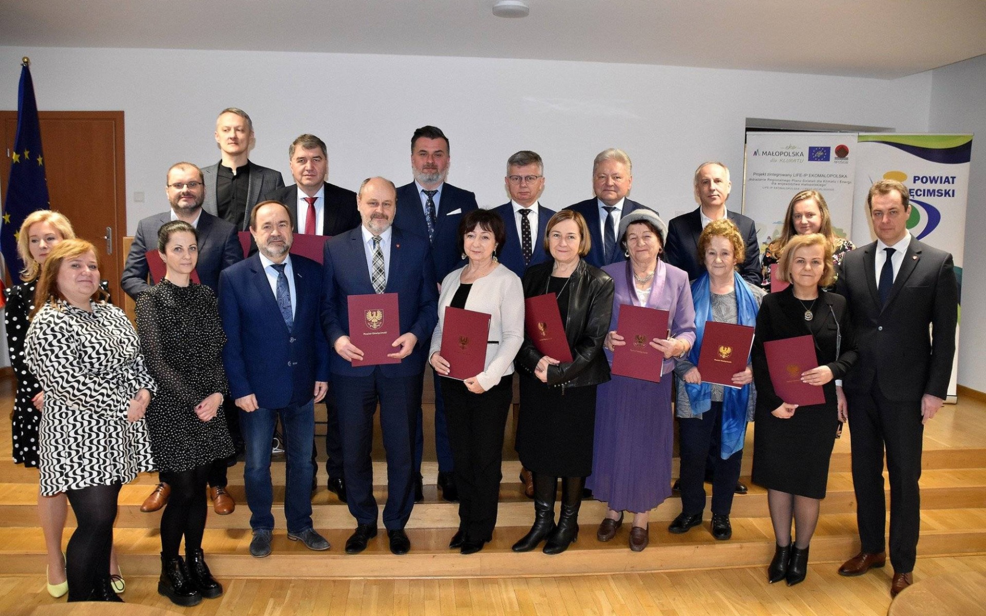 Podpisano umowy na dofinansowania działań proekologicznych