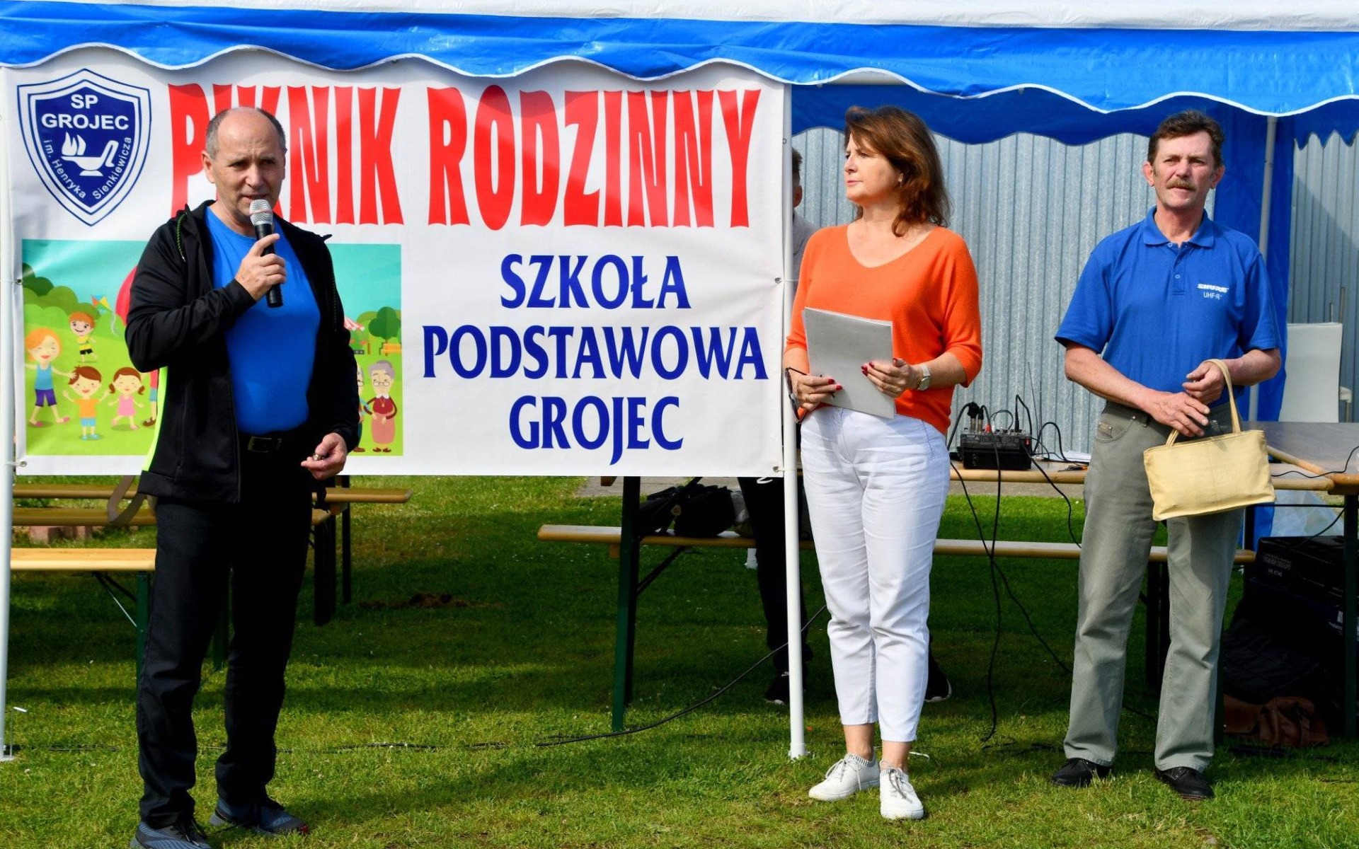 Świętowanie podczas Pikniku Rodzinnego w Grojcu