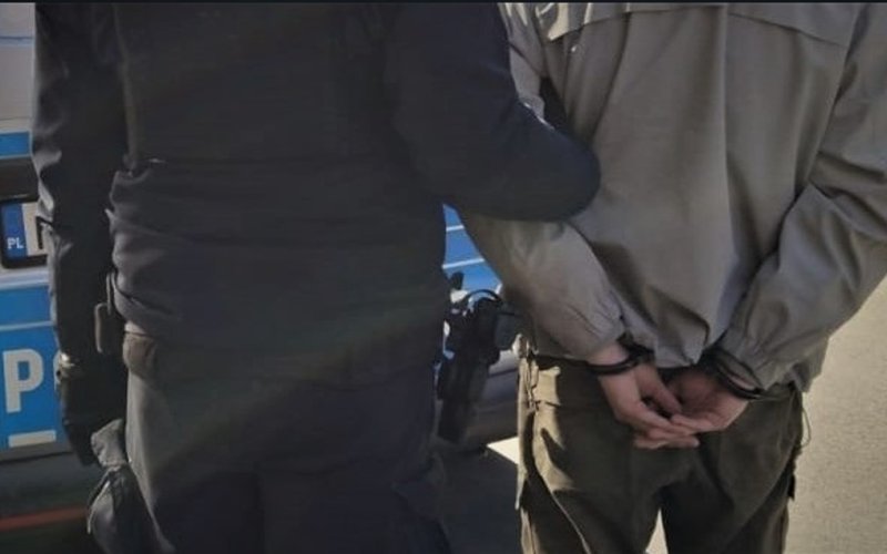 Brzeszcze. Uliczny agresor odpowie za znieważenie policjantów