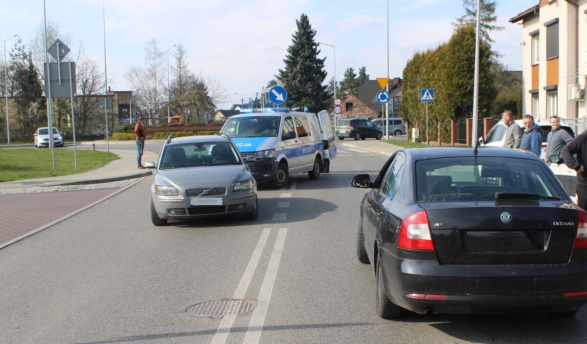 Oświęcim. Pijany sprawca kolizji drogowej odpowie za trzy przestępstwa