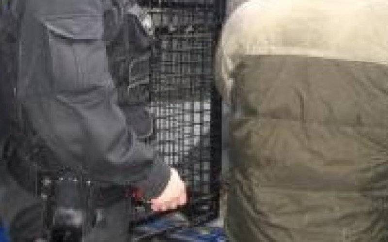 Kęty. Policjanci wyjaśniają okoliczności ugodzenia nożem mieszkanki Kęt