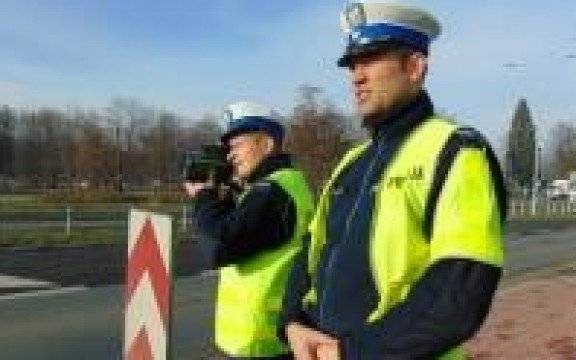 Oświęcim. Dwie piratki i jeden pirat powiększyli grono kierowców, którzy stracili prawo jazdy za nadmierną prędkość